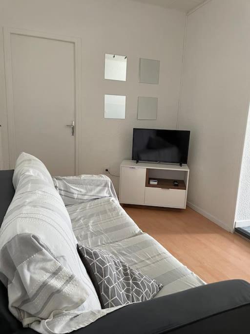 Bourbonne Les Bains, Appartement T2 Pour 2 Kültér fotó